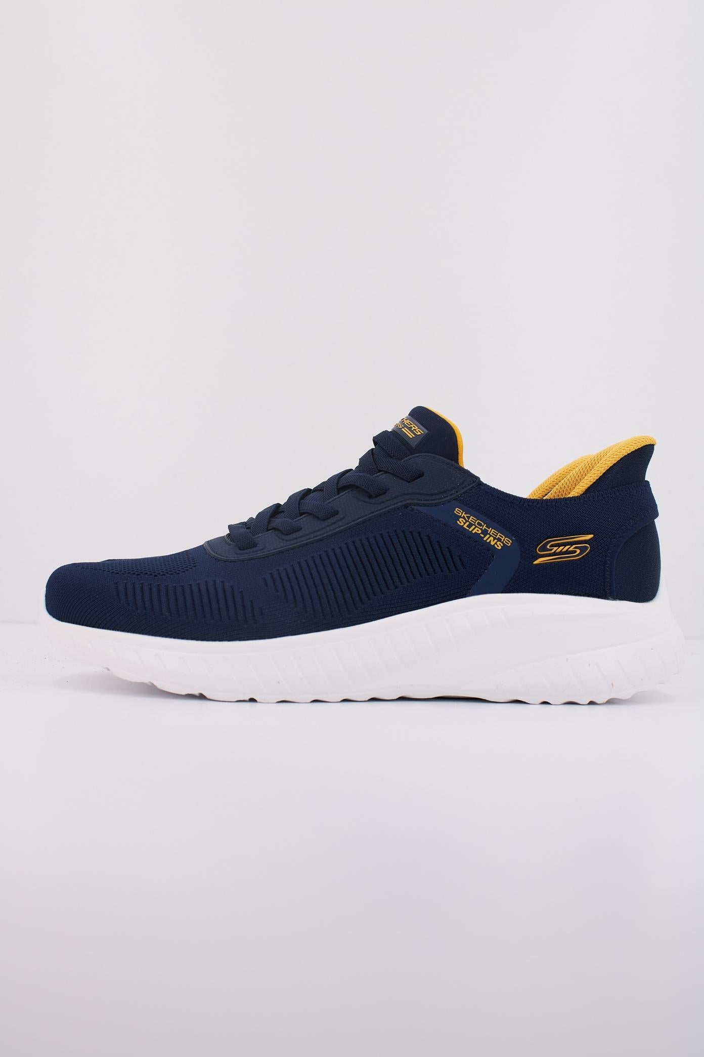 SKECHERS BOB SQUAD CHAOS SOLID STEP en color AZUL (1)