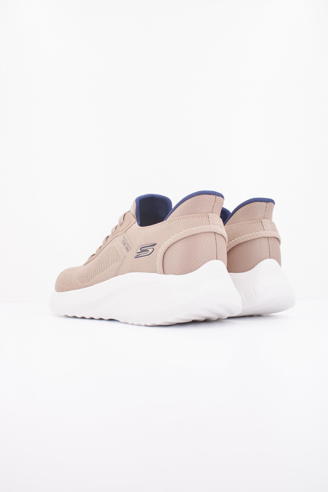 SKECHERS BOB SQUAD CHAOS SOLID STEP en color MARRON (4)