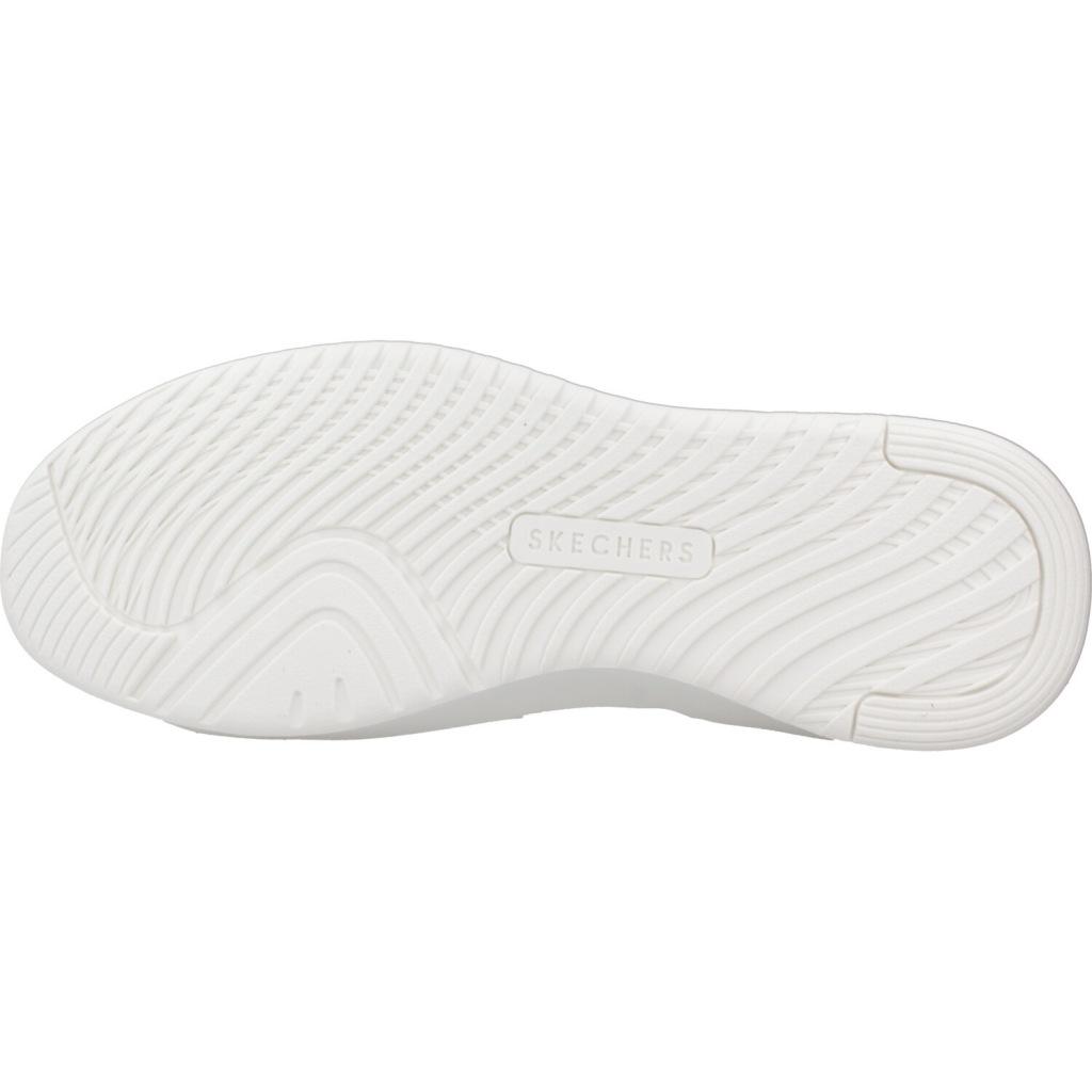SKECHERS COURT BREAK SLIP-INS en color BLANCO (6)