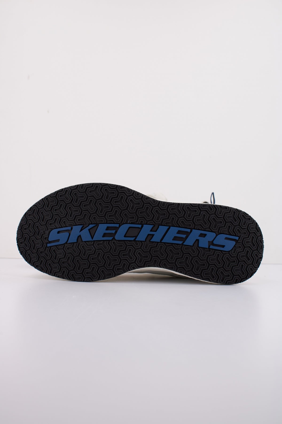 SKECHERS CYRUS en color BLANCO (5)