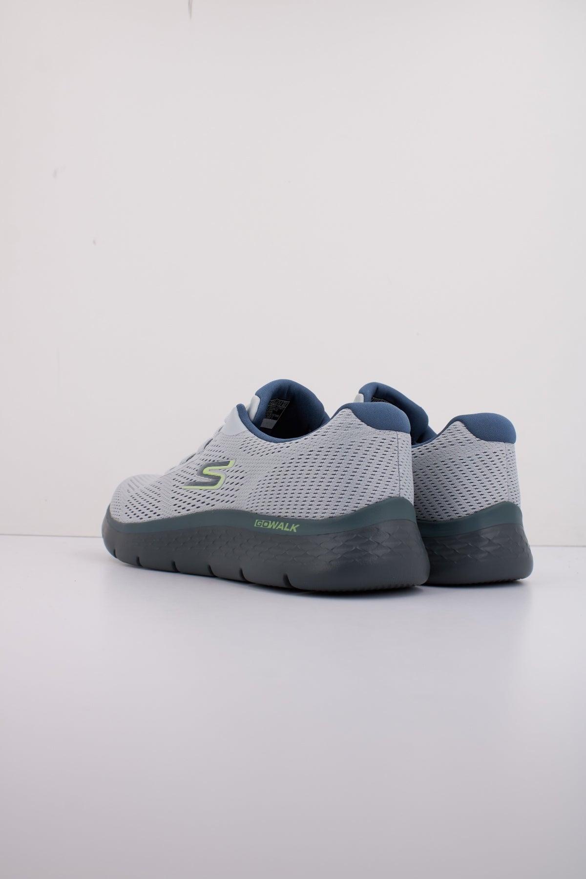 SKECHERS GO WALK FLEX en color GRIS (4)