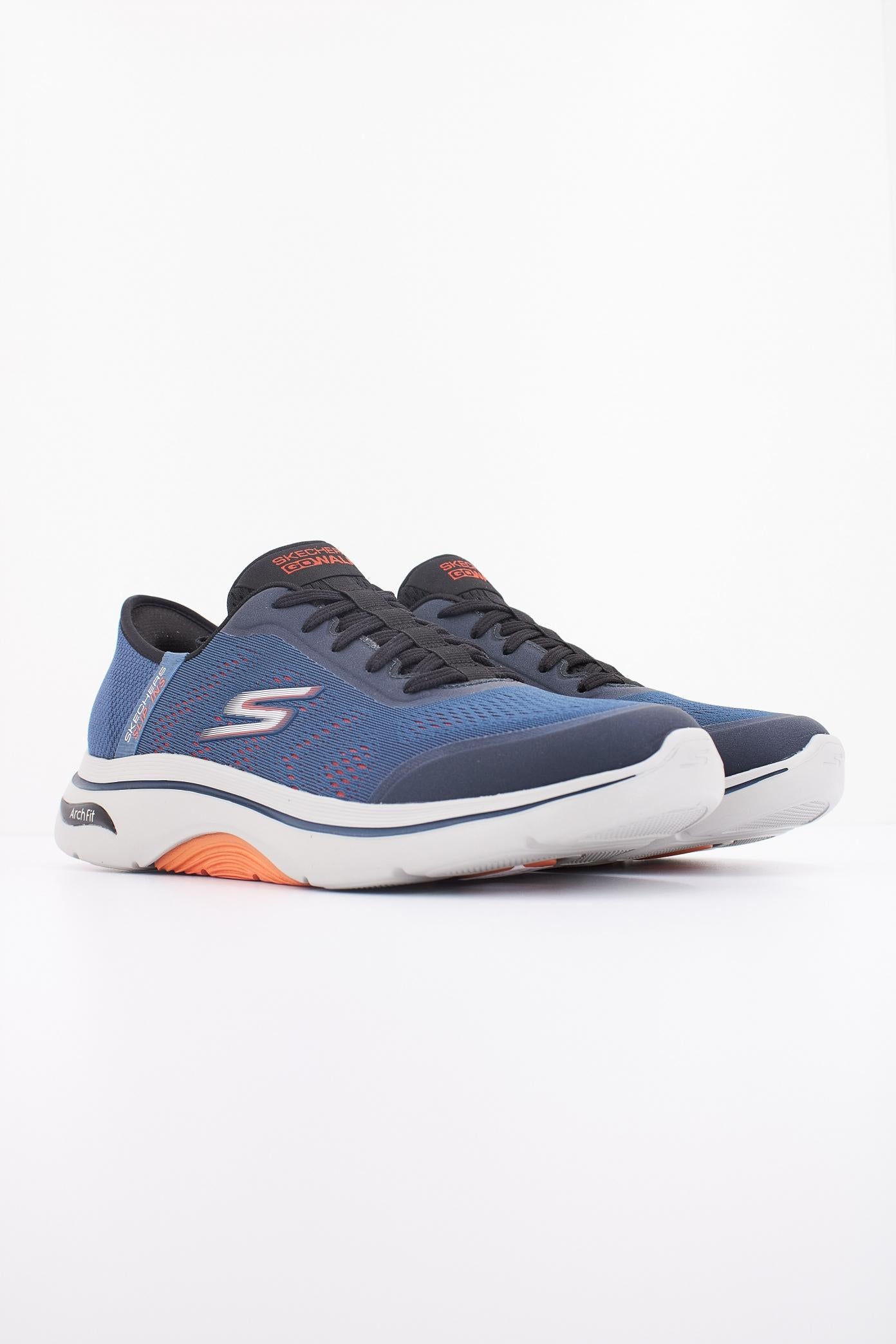 SKECHERS GO WALK ARCH . en color AZUL (2)