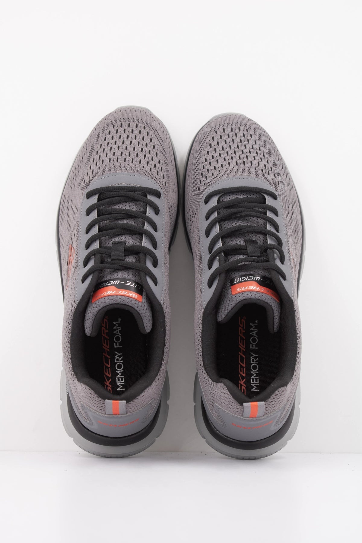 SKECHERS S TRACK LESHUR en color GRIS (3)