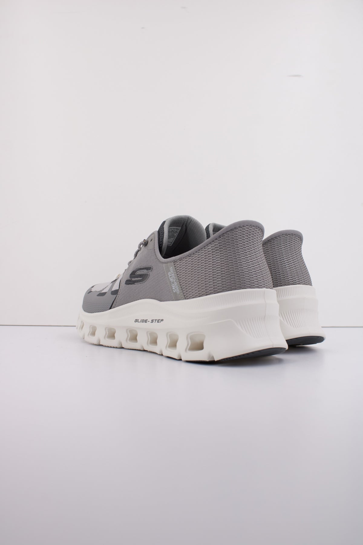 SKECHERS GLIDE STEP PRO en color GRIS (4)