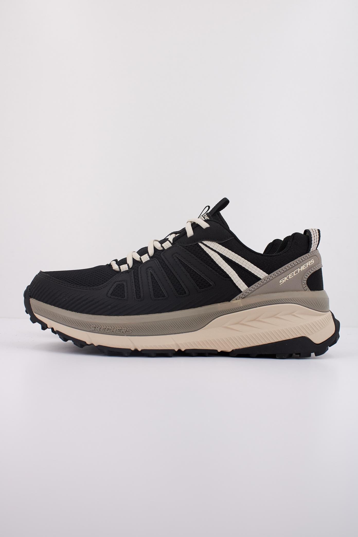 SKECHERS SWITCH BACK en color NEGRO (1)