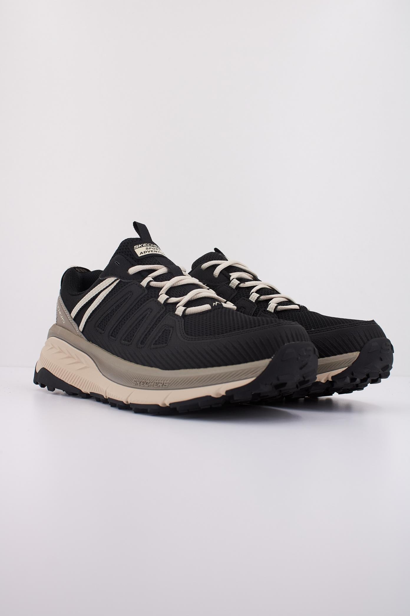 SKECHERS SWITCH BACK en color NEGRO (2)
