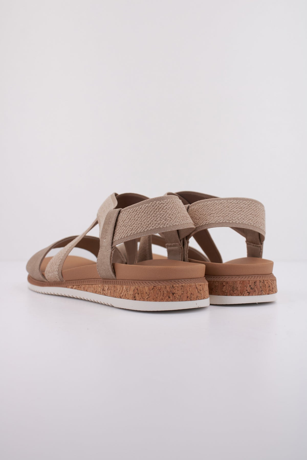 SKECHERS DESERT KISS LOW en color MARRON CLARO (4)