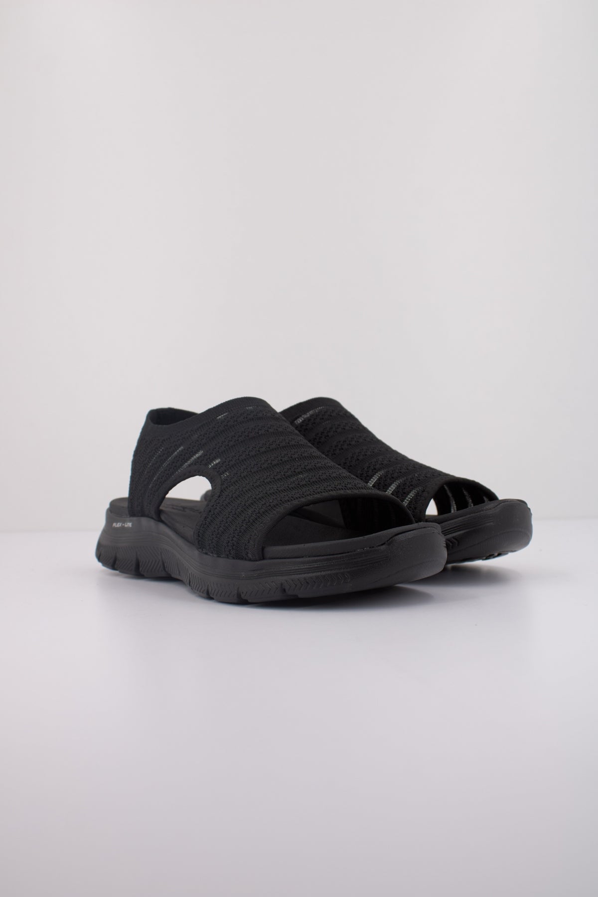 SKECHERS FLEX APPEAL . BO en color NEGRO (2)