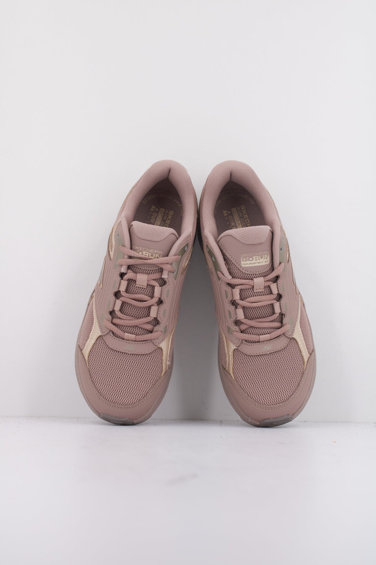 SKECHERS RUN CONSISTENT . ADVA en color NUDE  (3)