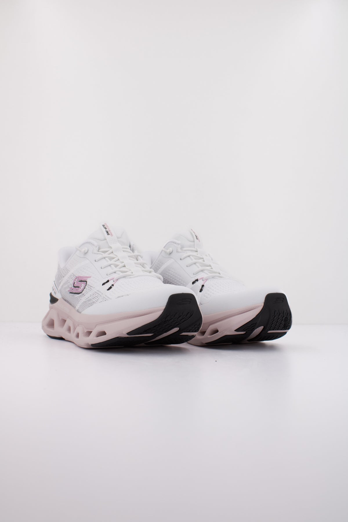 SKECHERS SLIP - INS STEP ALTUS FAST LANE en color BLANCO (2)