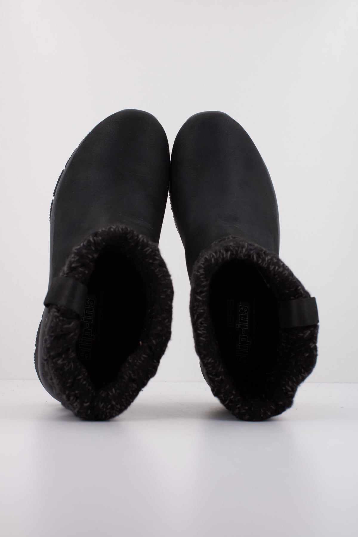 SKECHERS GOING COZY WEATHER  en color NEGRO  (3)