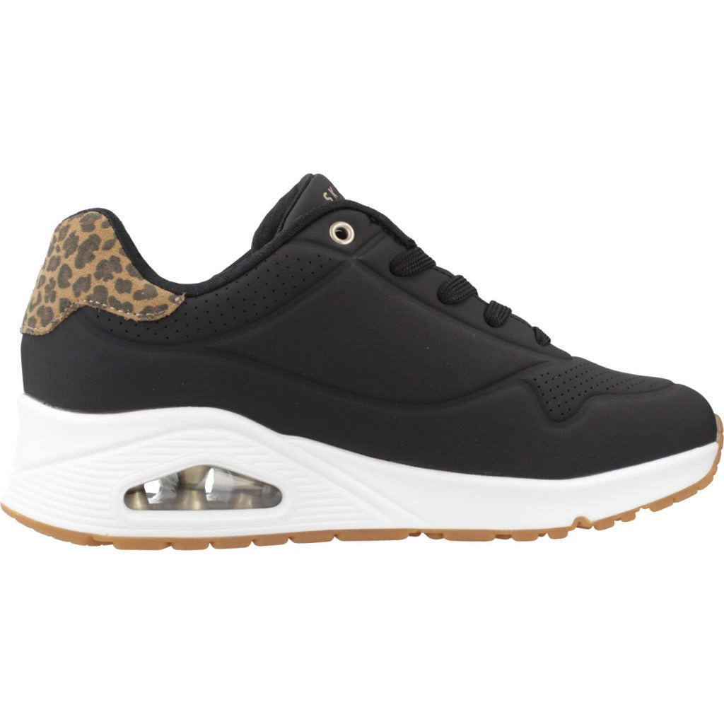 SKECHERS UNO JUNGLE NITE en color NEGRO  (4)