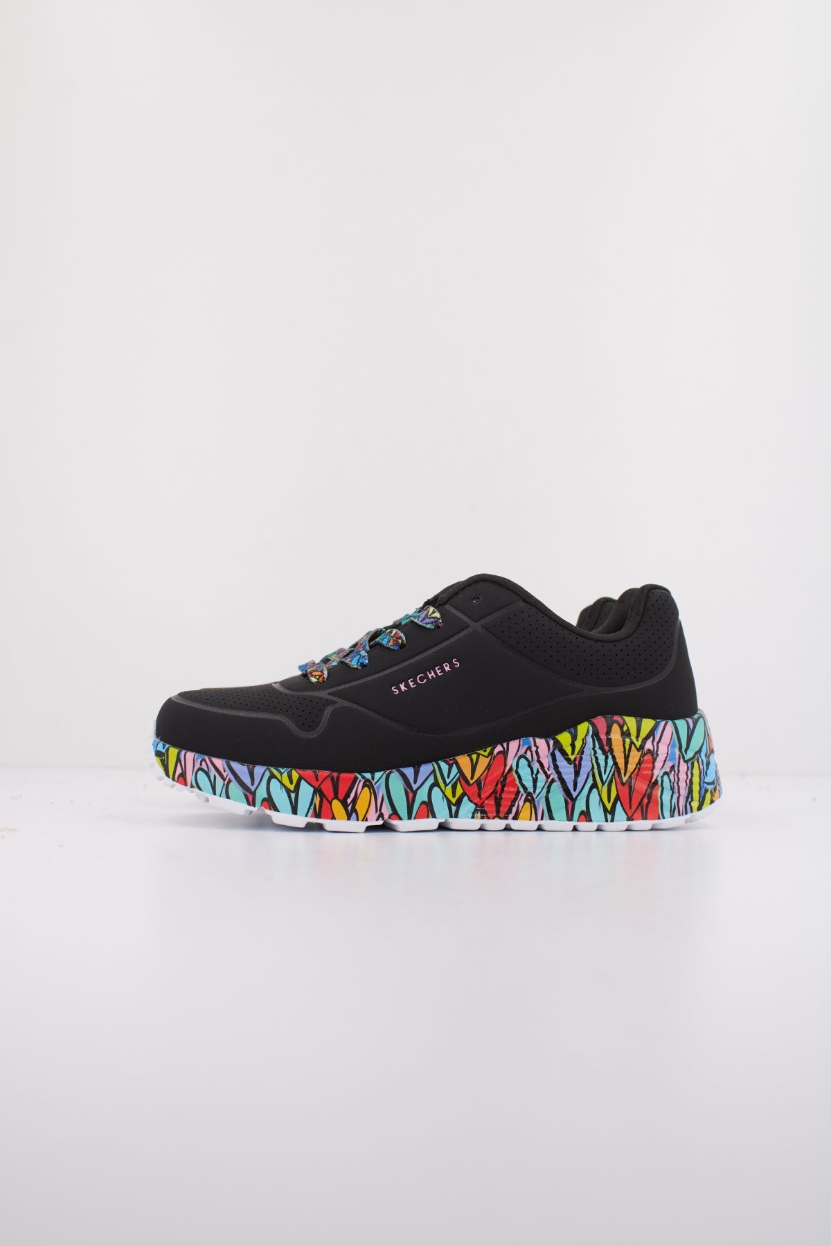 SKECHERS UNO LITESUBTLE LOVE en color NEGRO (1)
