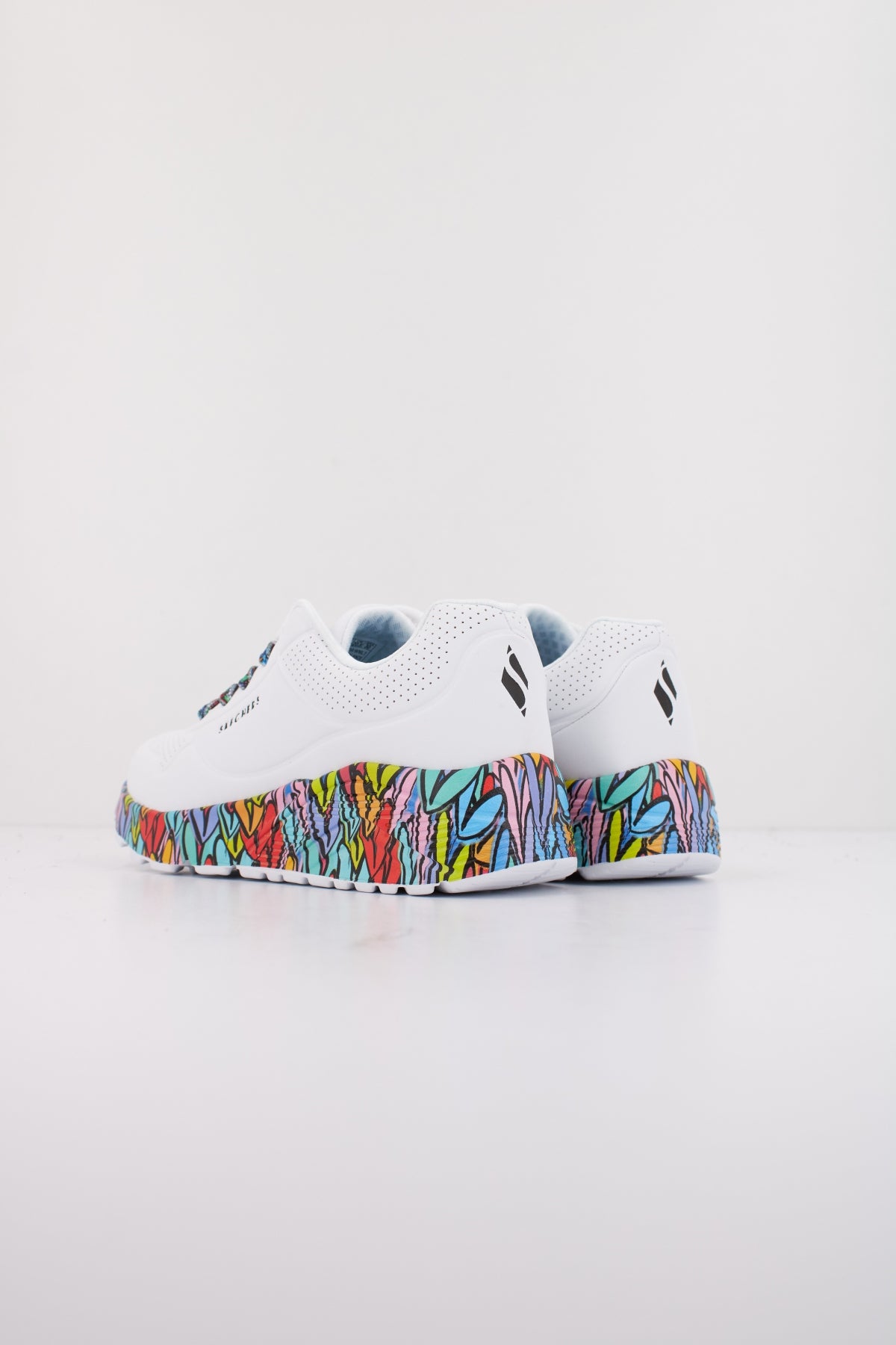 SKECHERS UNO LITESUBTLE LOVE en color BLANCO  (4)