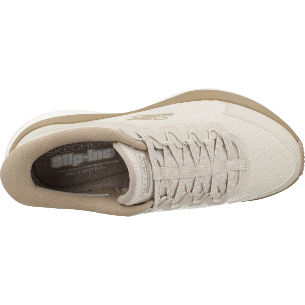SKECHERS SLIP-INS ZIRRUS en color BEIS (7)