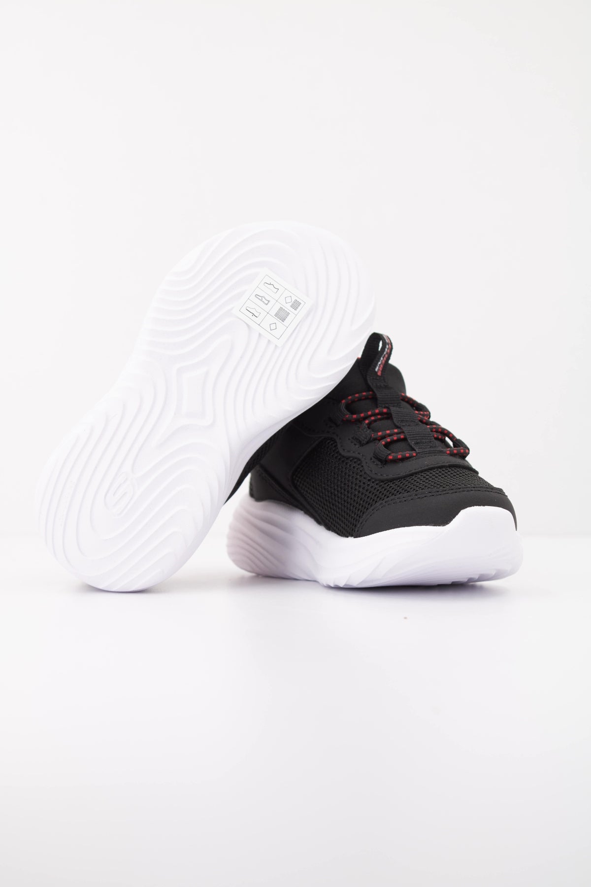 SKECHERS N en color NEGRO (5)
