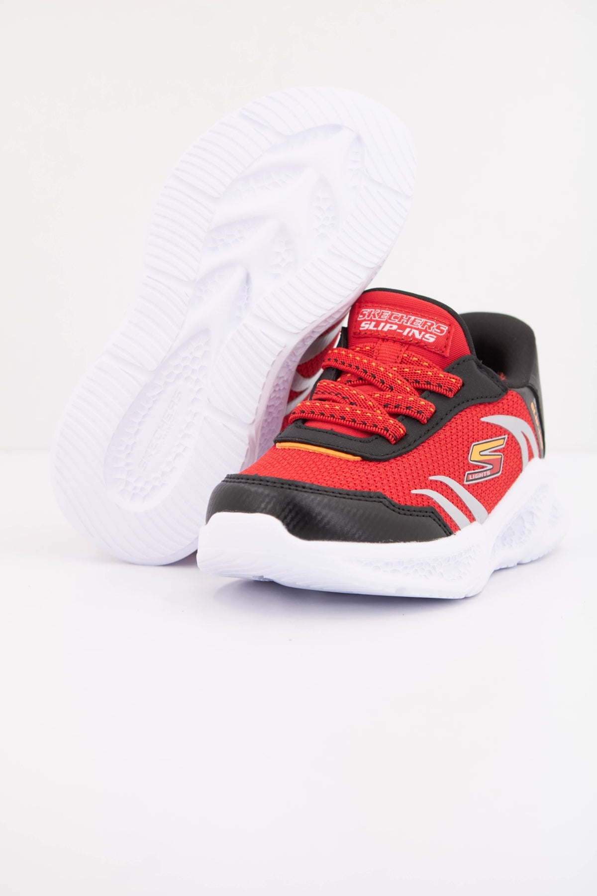 SKECHERS SLIP-INS METEOR LIGHTS en color ROJO (5)