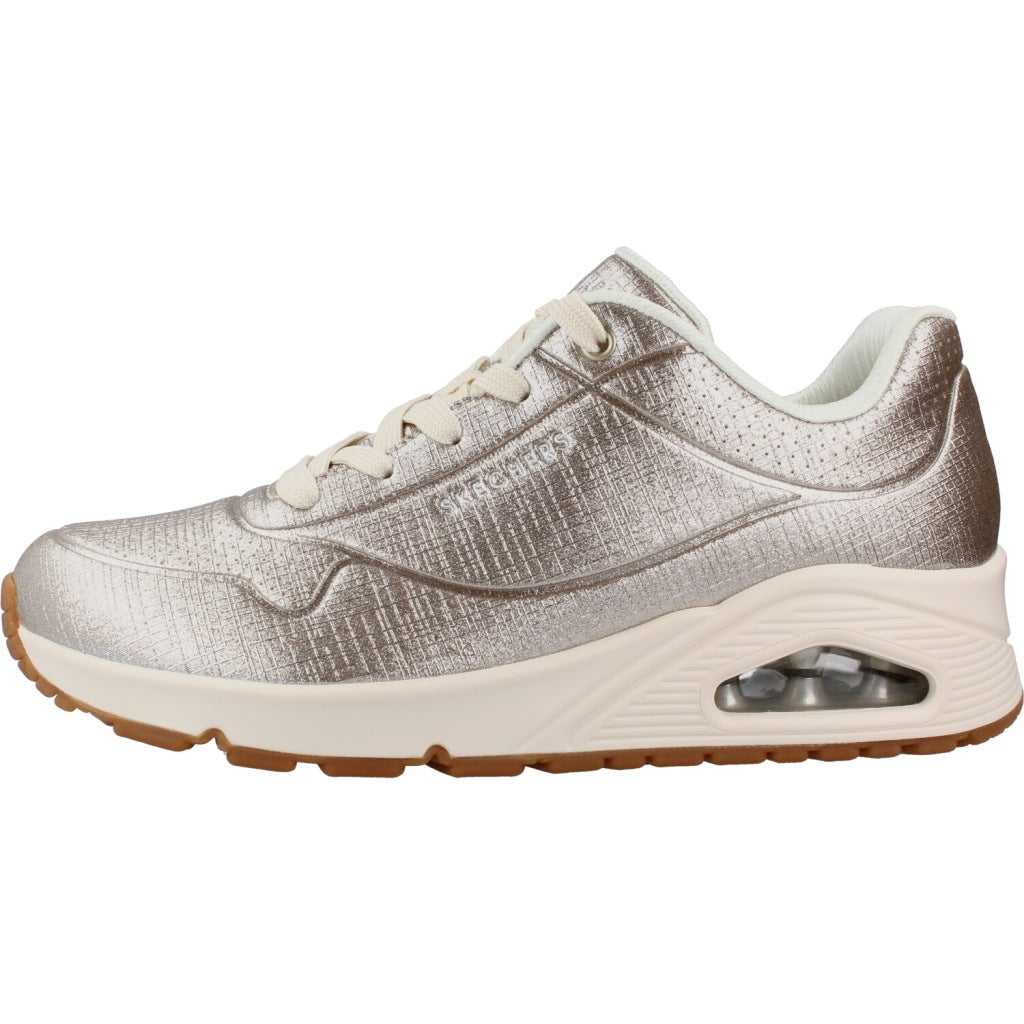SKECHERS UNO SHININ BRIGHT en color PLATA (2)