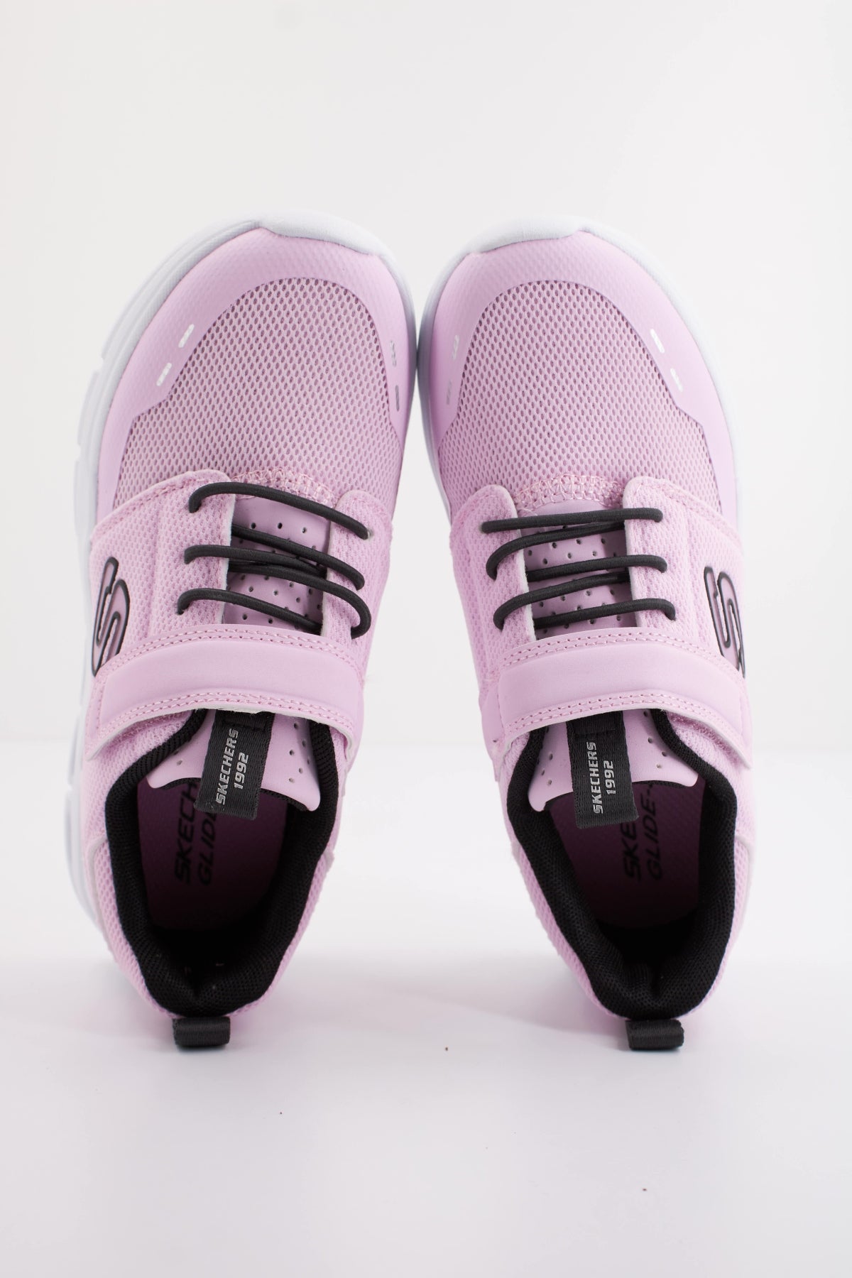 SKECHERS GLIDE STEP FLOW en color ROSA (3)