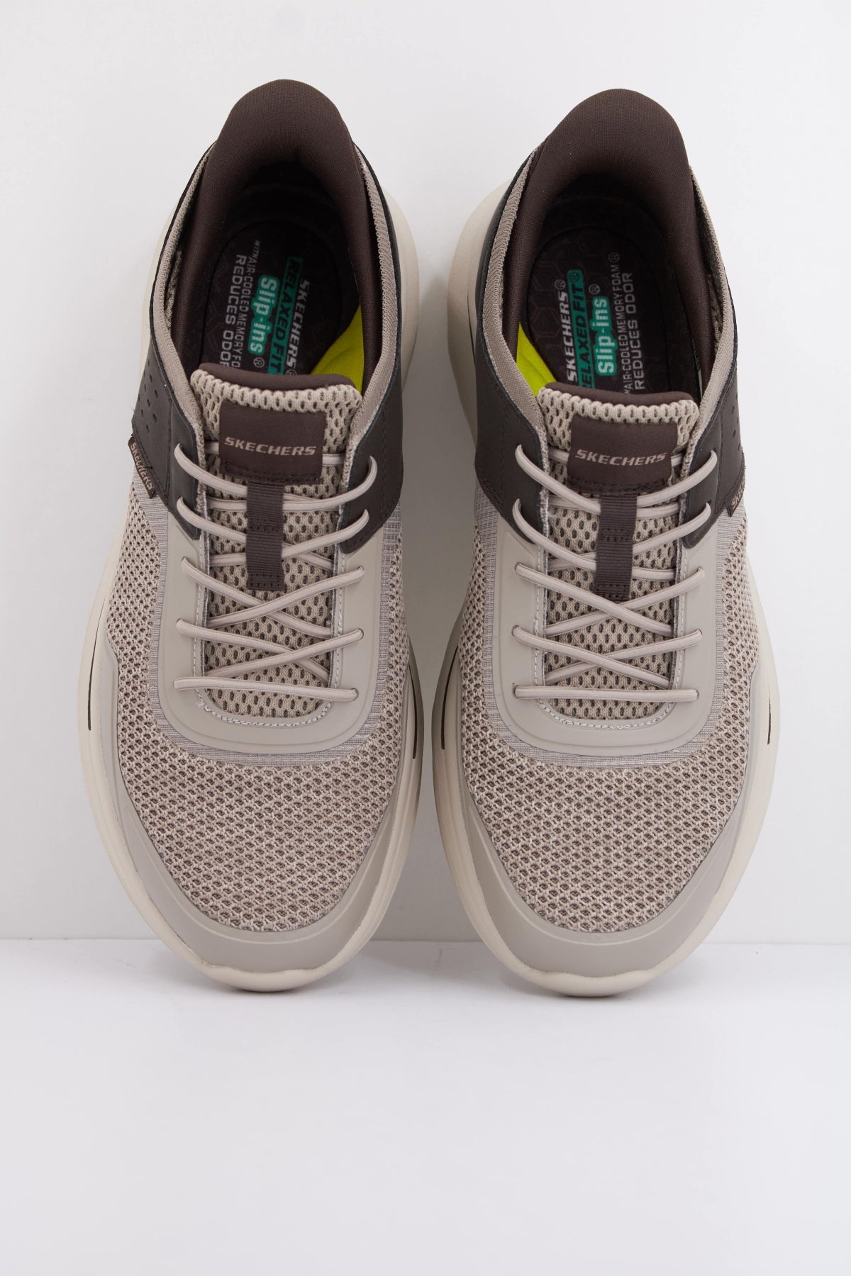 SKECHERS NEVARRO TAVO en color GRIS (3)