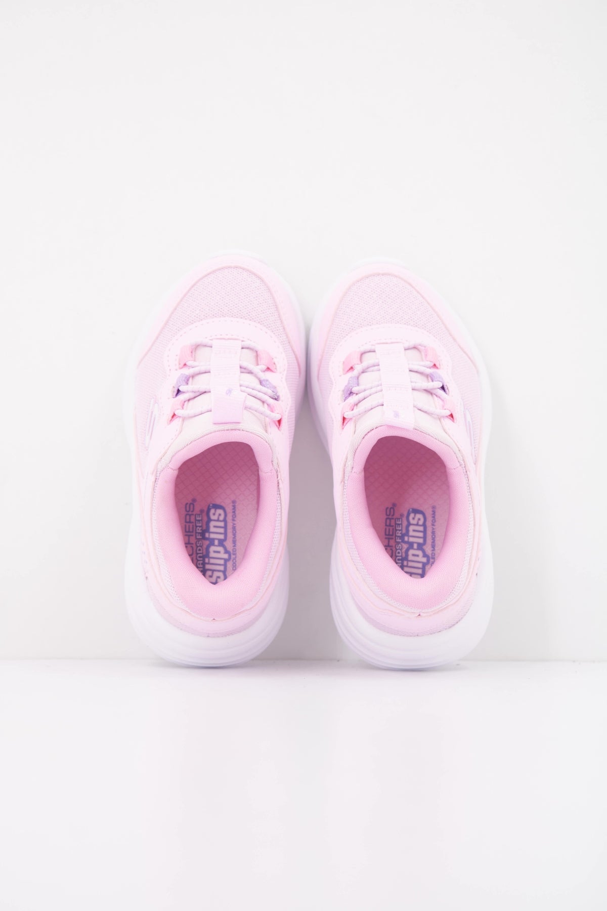 SKECHERS N en color ROSA (3)