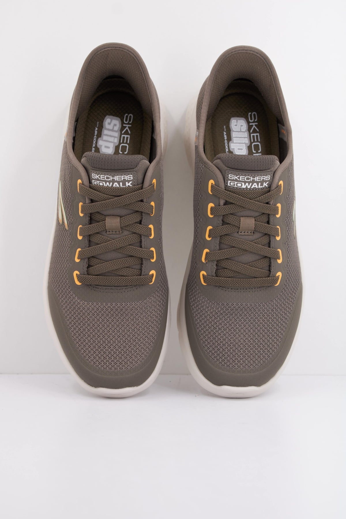 SKECHERS SLIP-INS GO WALK FLEX NETRO en color MARRON (3)