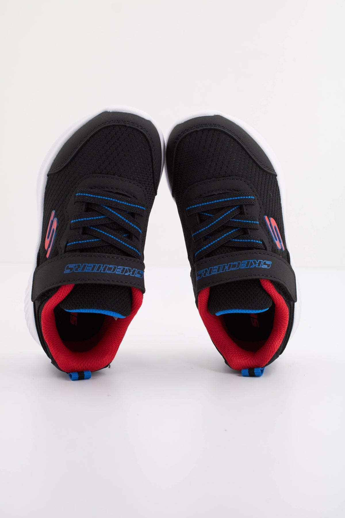 SKECHERS BOUNDER TECHROX en color NEGRO (3)