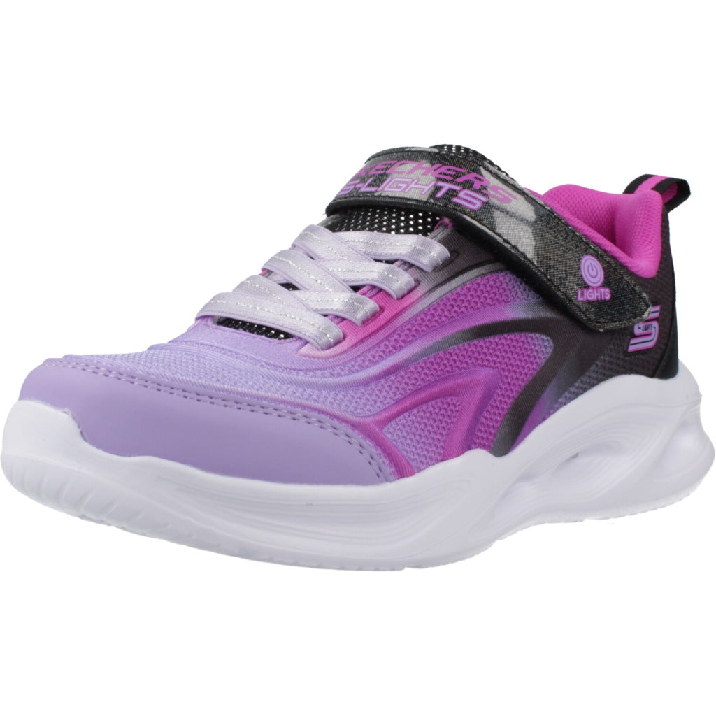 SKECHERS SOLA GLOW en color VIOLETA (1)