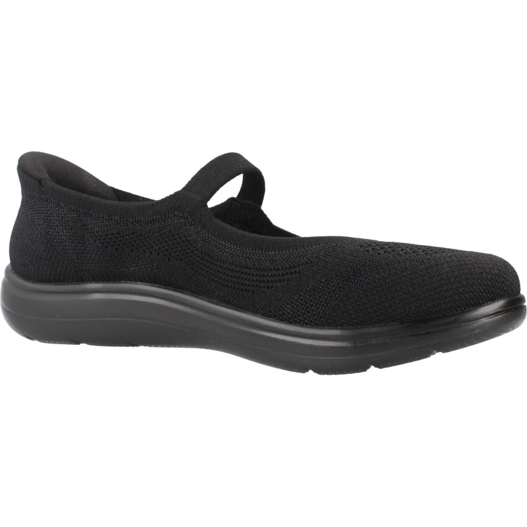 SKECHERS SLIP - INS ON THE GO FLEX RADIANT en color NEGRO (5)