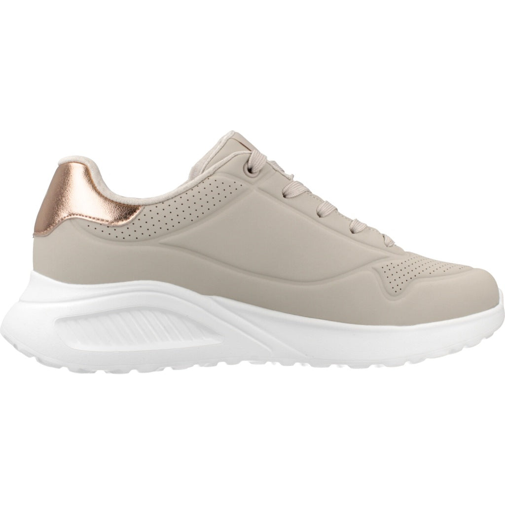 SKECHERS UNO LITE SHIMMER ALONG en color BEIS (4)