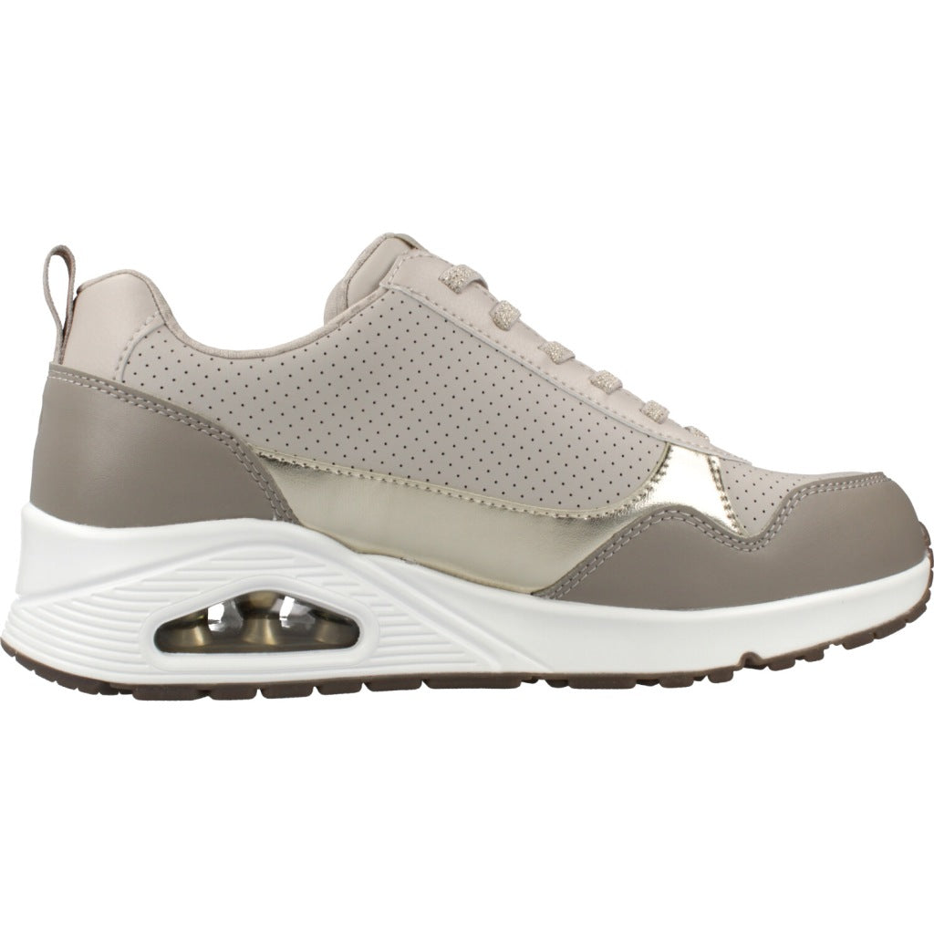 SKECHERS UNO METALLIC SLIDERS en color BEIS (4)