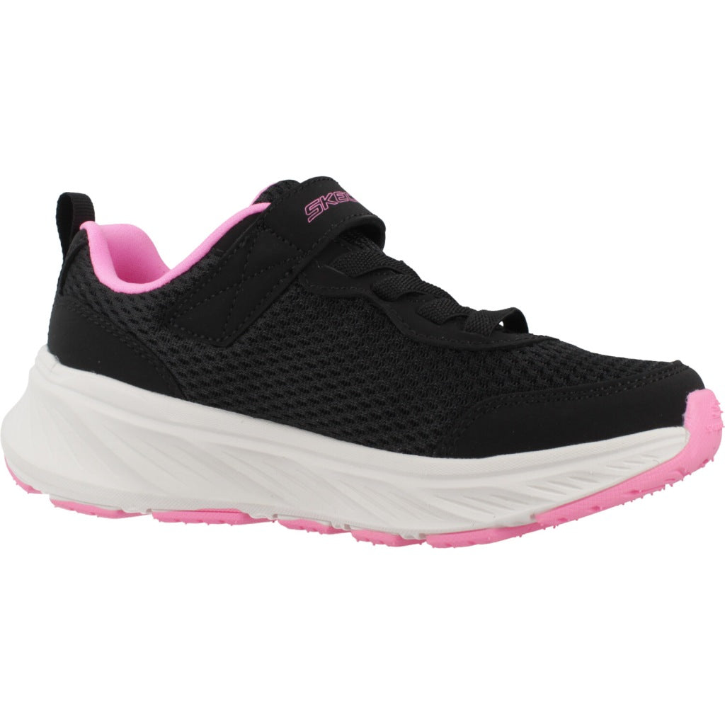 SKECHERS EDGERIDE SMOOTH JOURNEY en color NEGRO (5)