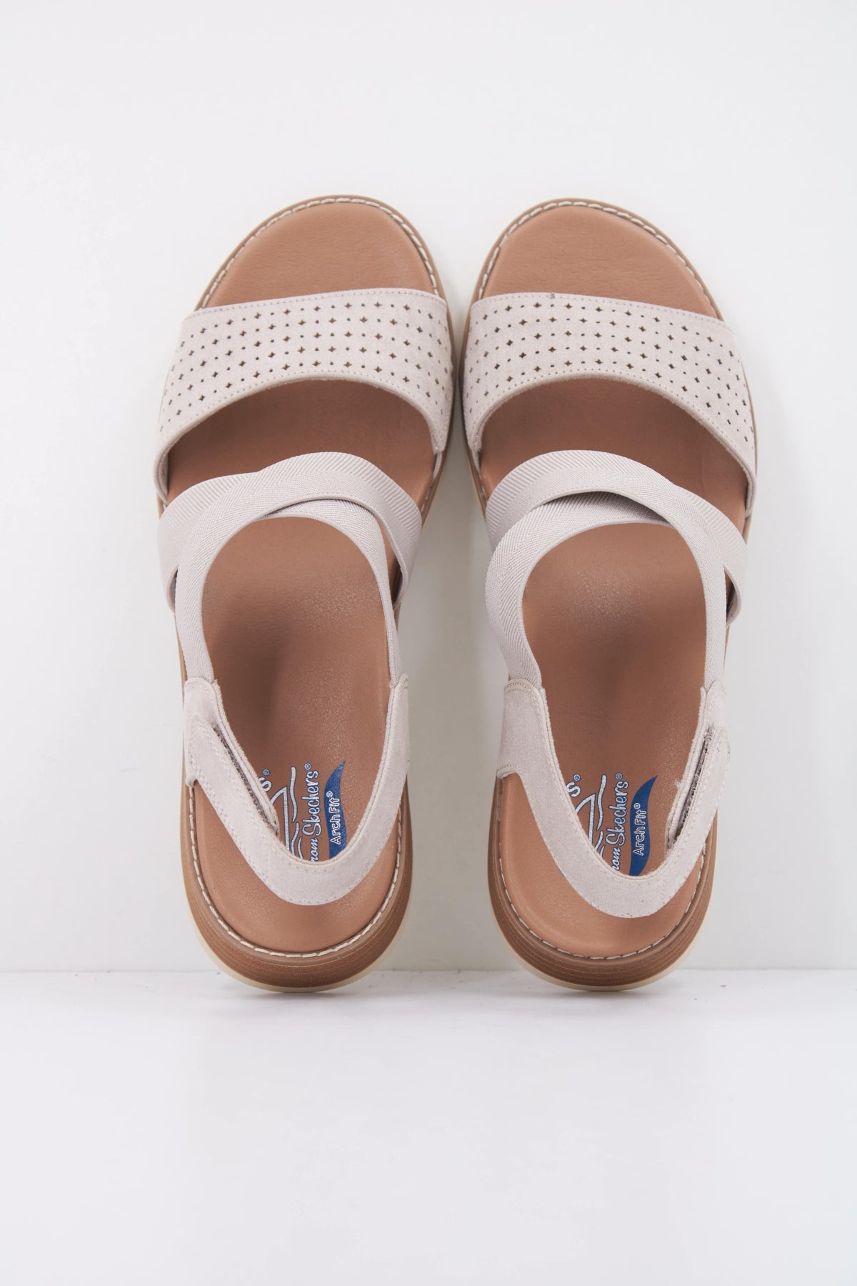 SKECHERS S en color BEIS (3)