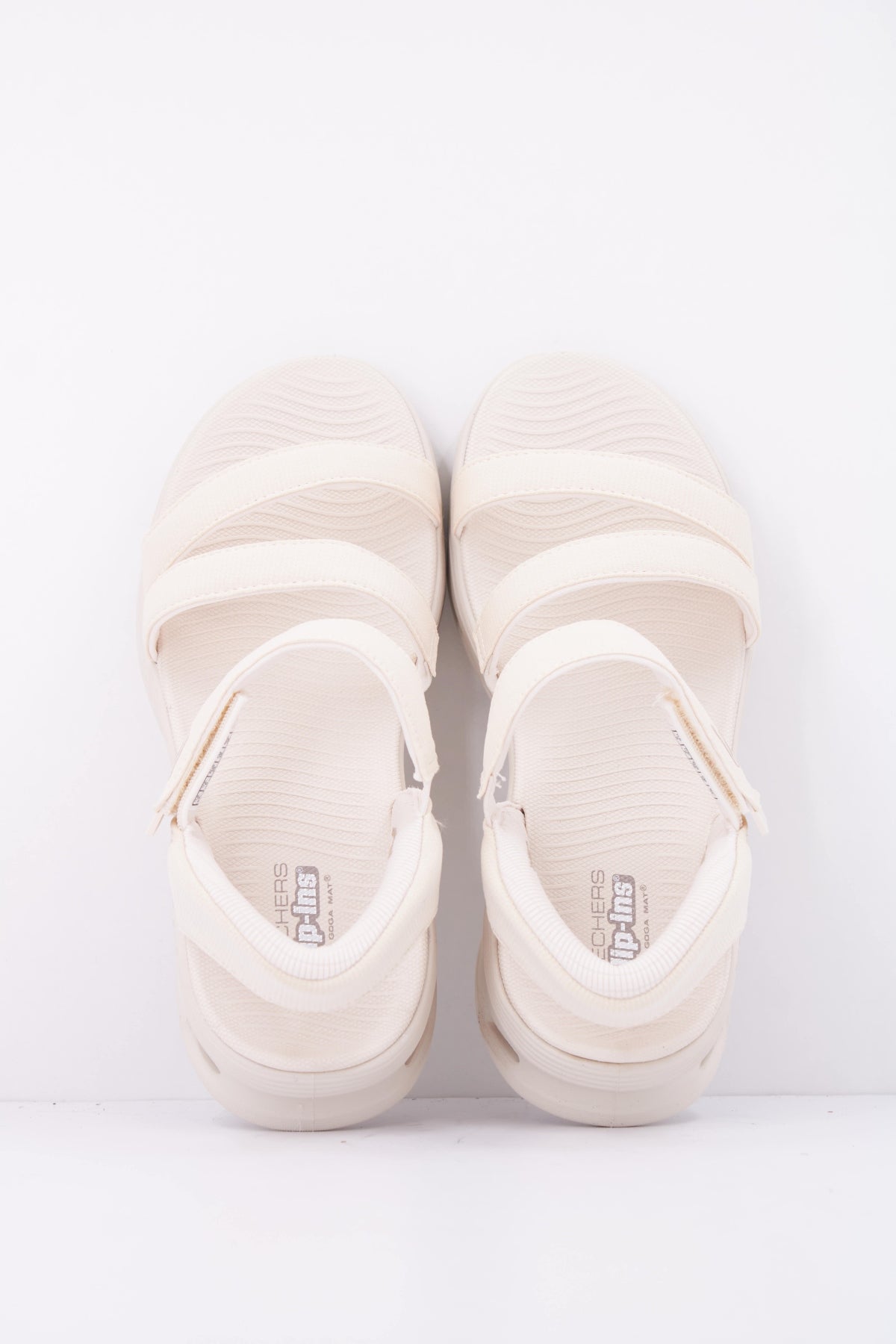 SKECHERS GO WALK GLIDE STEP . en color BEIS (3)