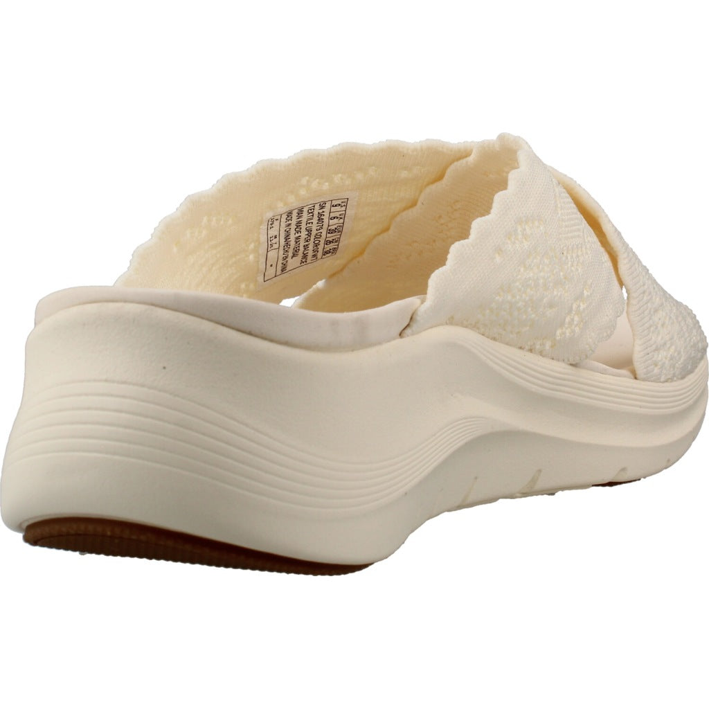 SKECHERS S en color BLANCO (3)