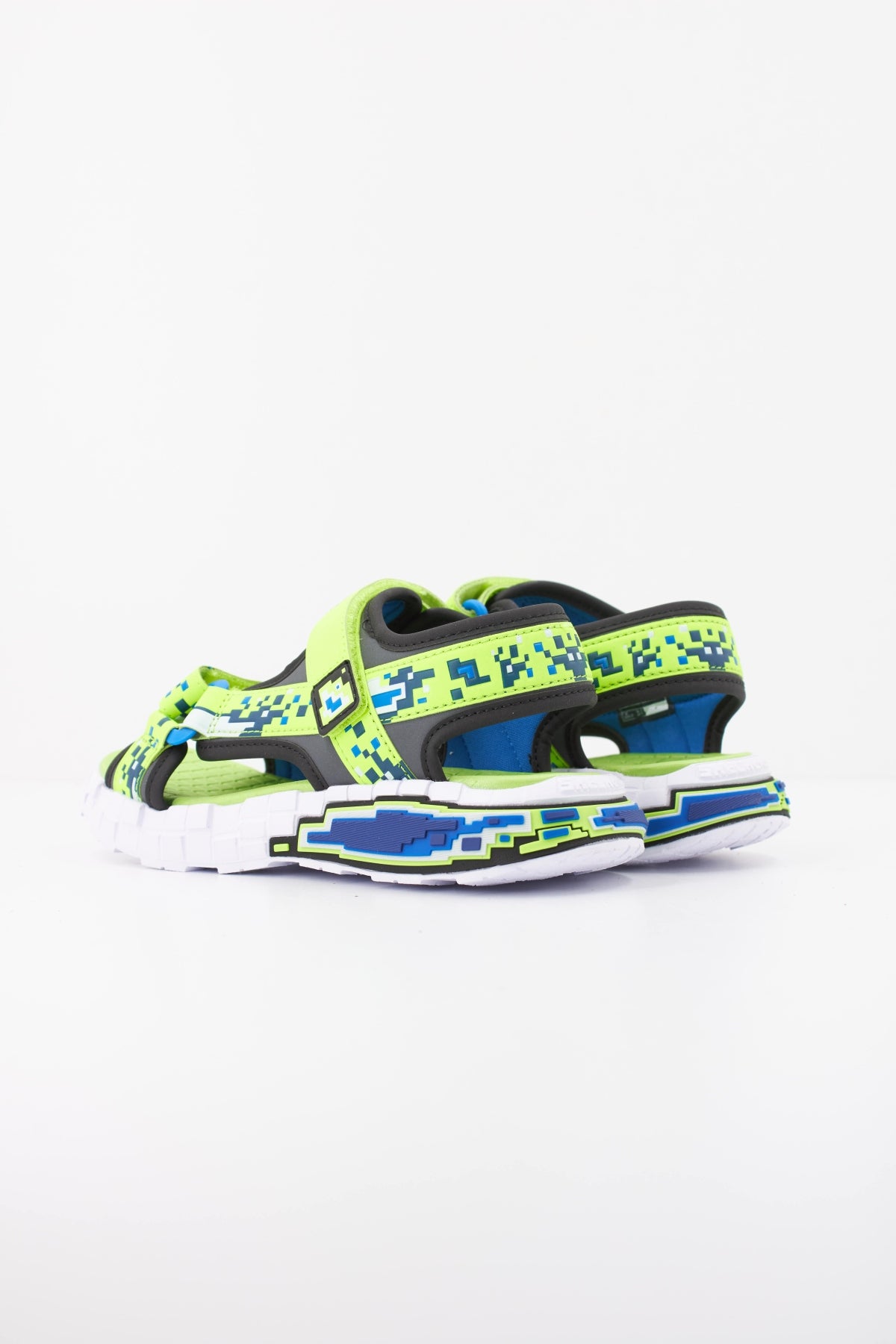 SKECHERS L en color VERDE (4)