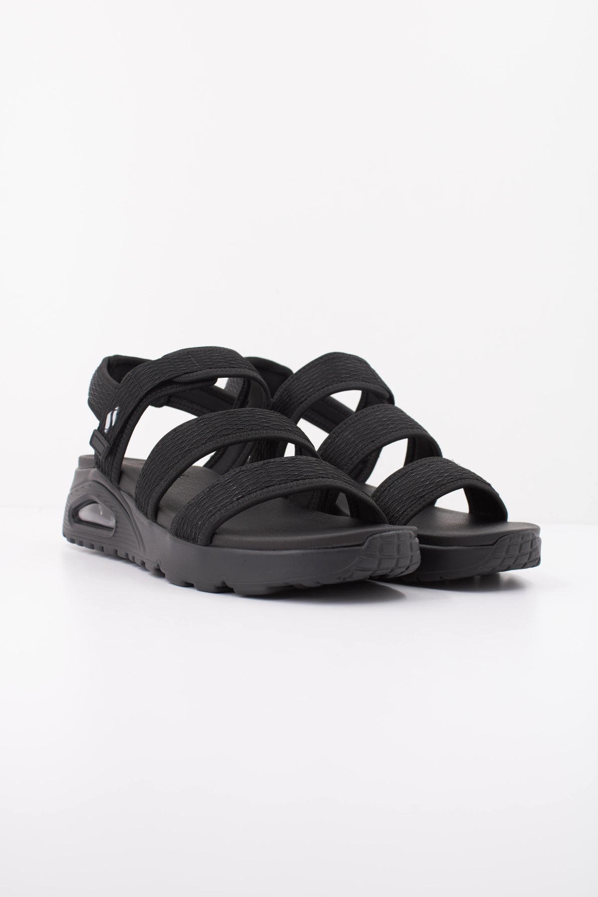 SKECHERS S en color NEGRO (2)