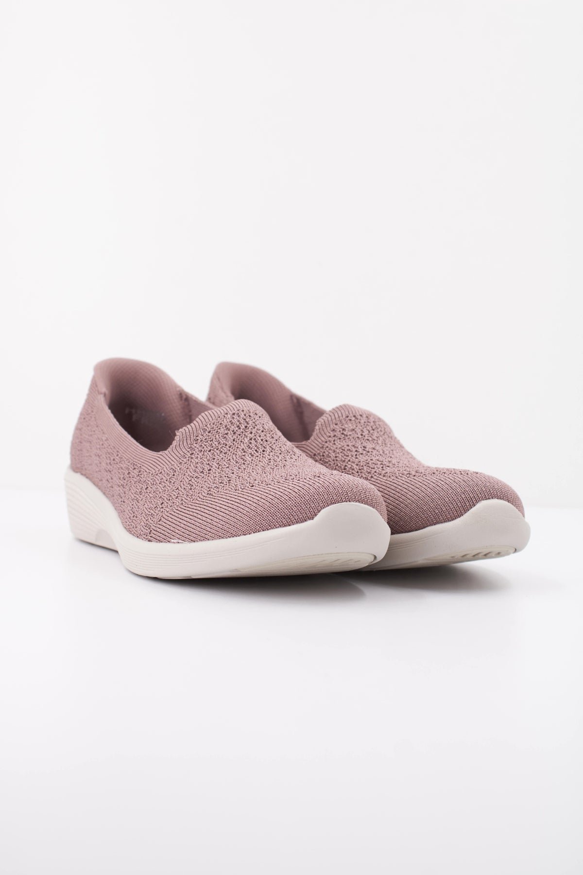 SKECHERS S en color ROSA (2)