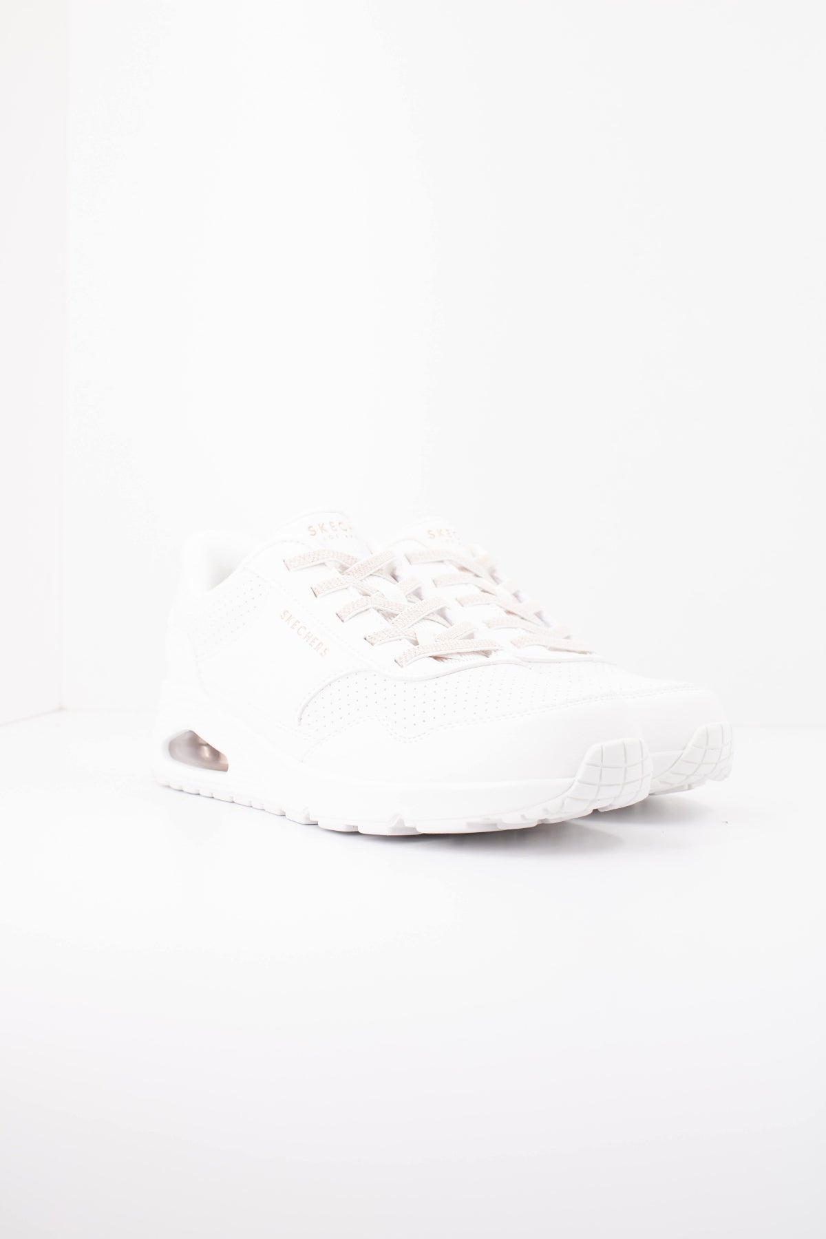 SKECHERS en color BLANCO (2)