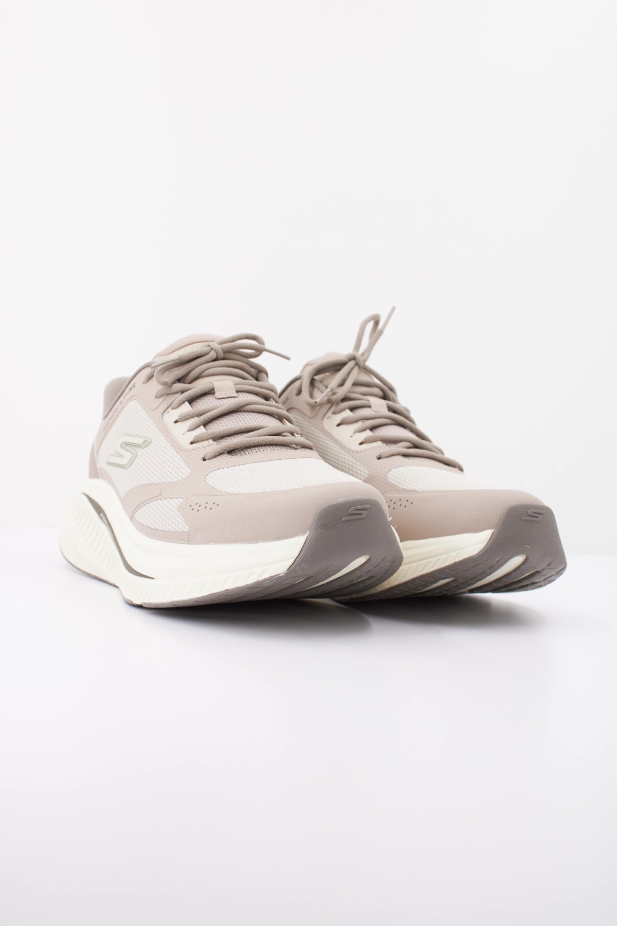 SKECHERS S en color GRIS (2)