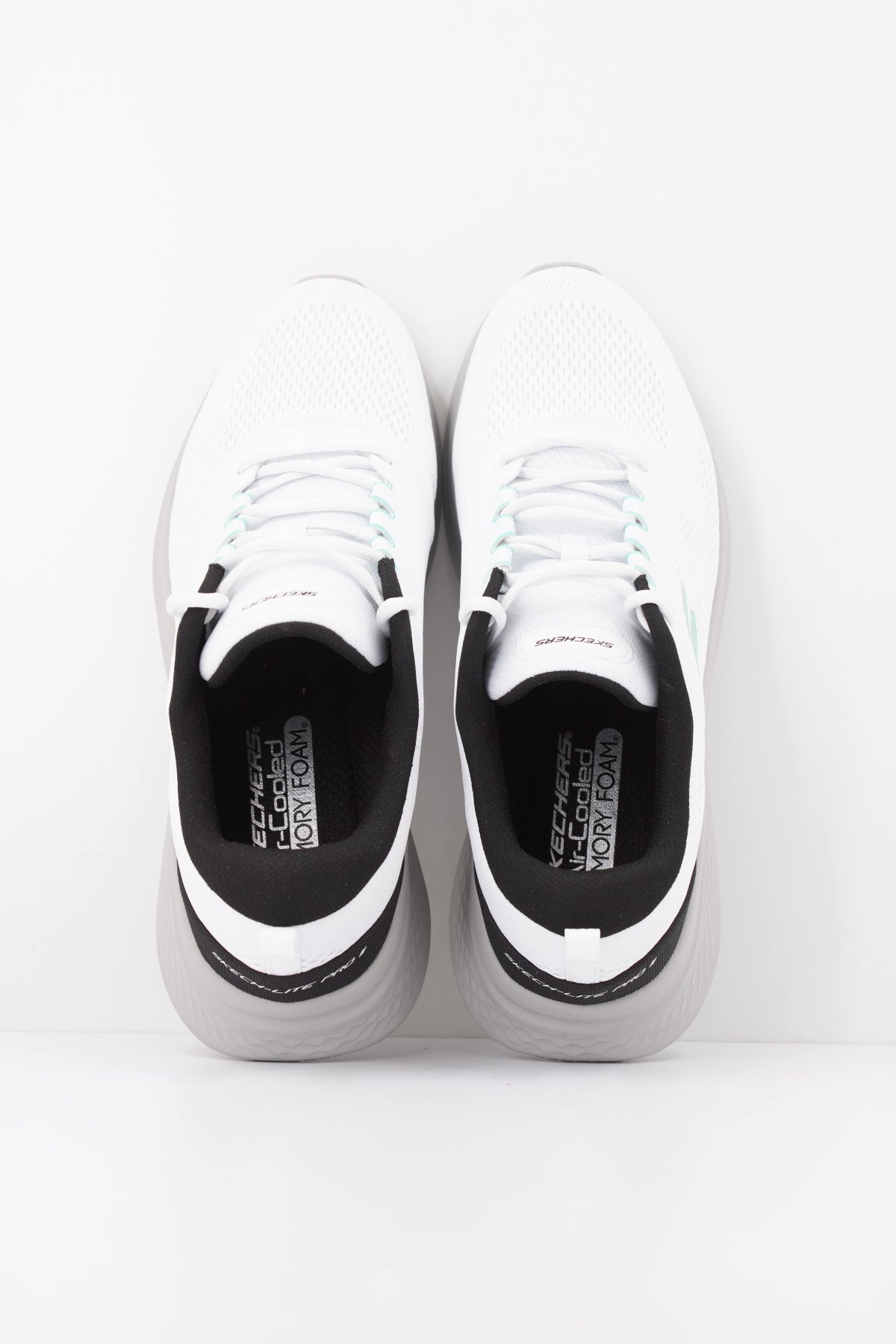 SKECHERS SKECH LITE PRO . BERRIX en color BLANCO (3)
