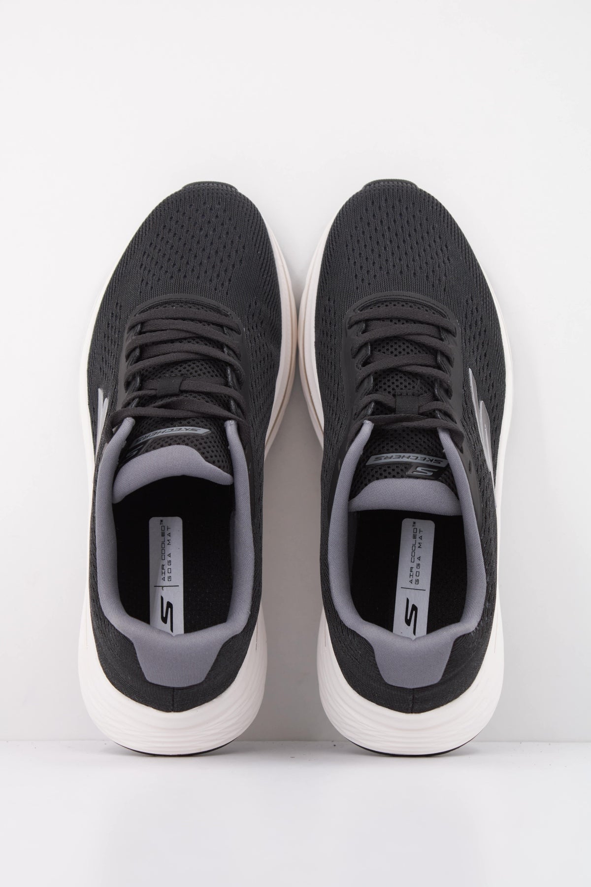 SKECHERS S GO RUN CONSISTENT RUSHLIN en color NEGRO (3)