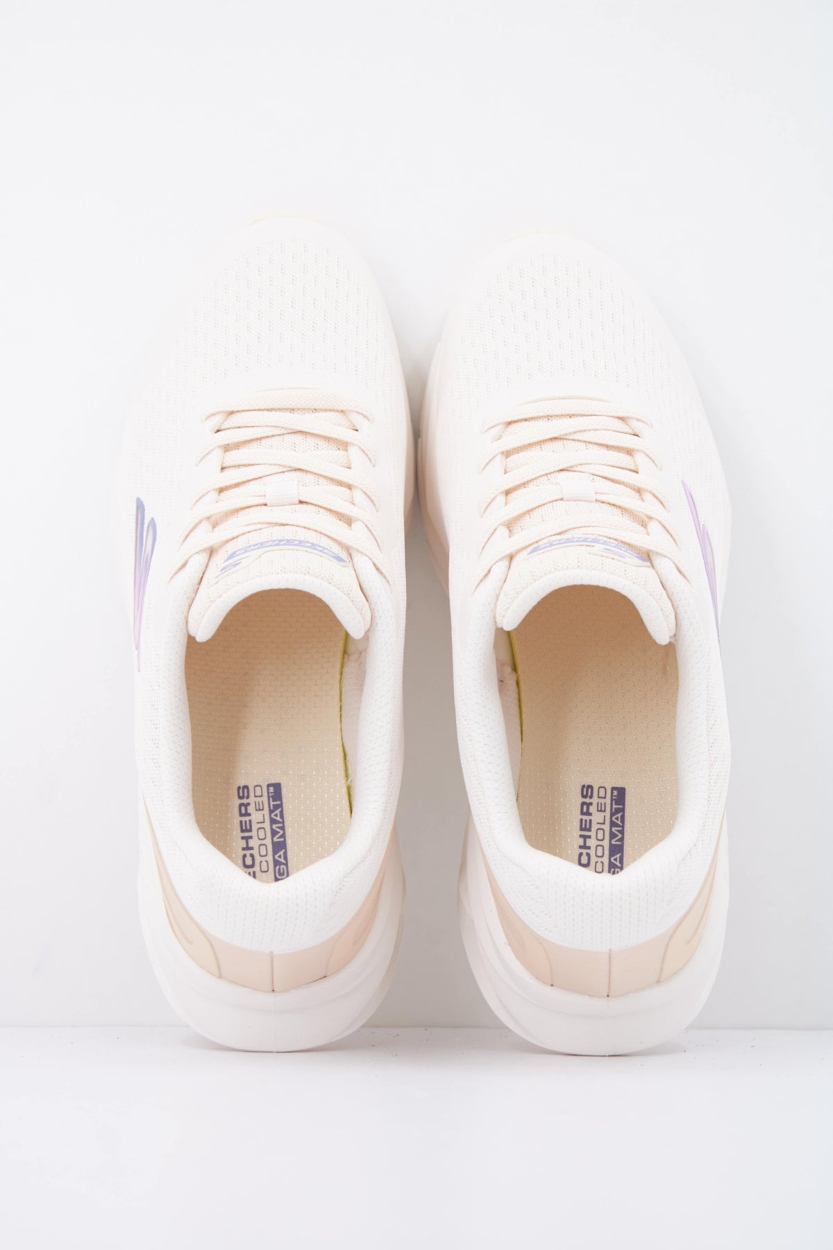 SKECHERS GLIDE STEP VORTEX en color BEIS (3)