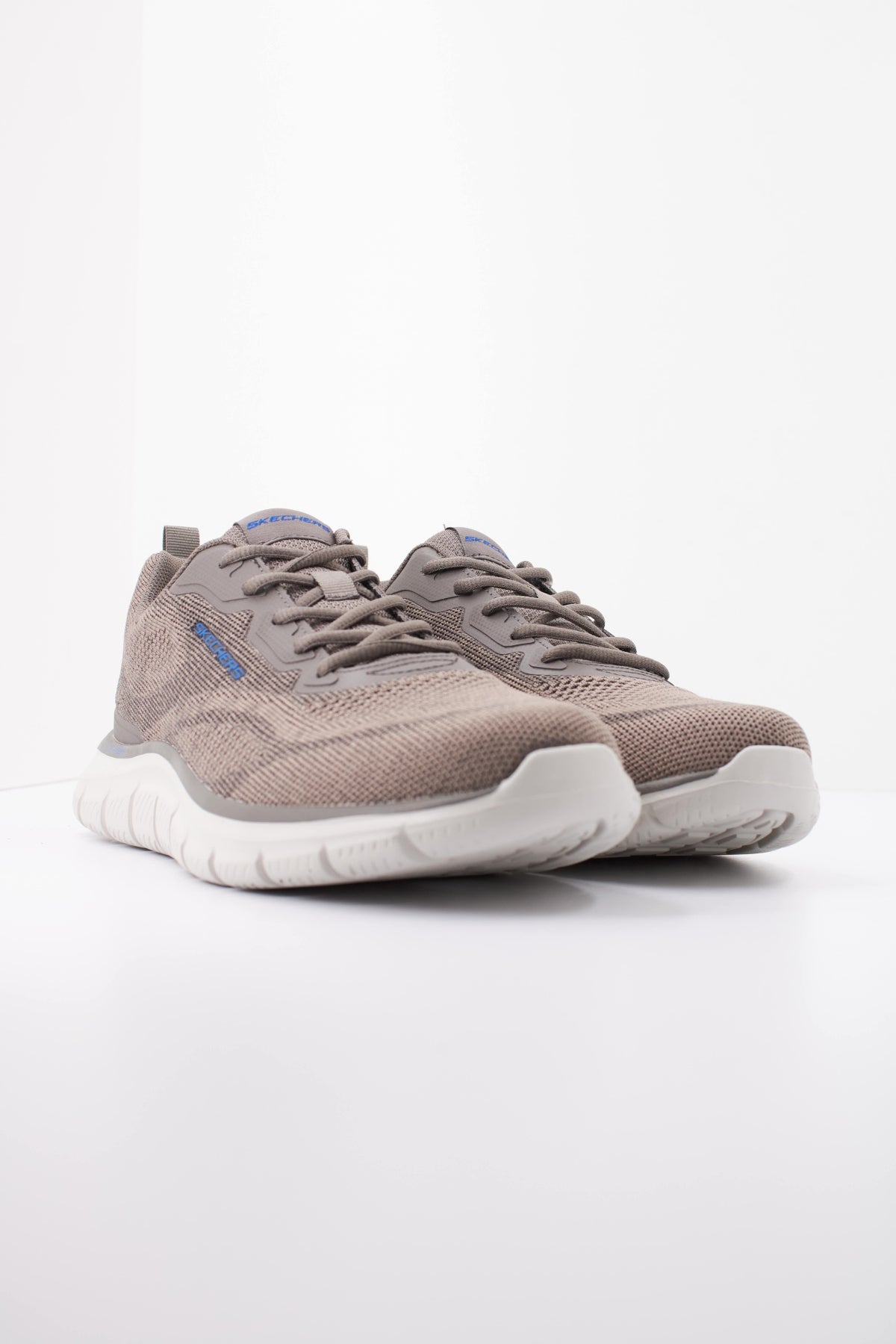 SKECHERS S TRACK en color MARRON (2)