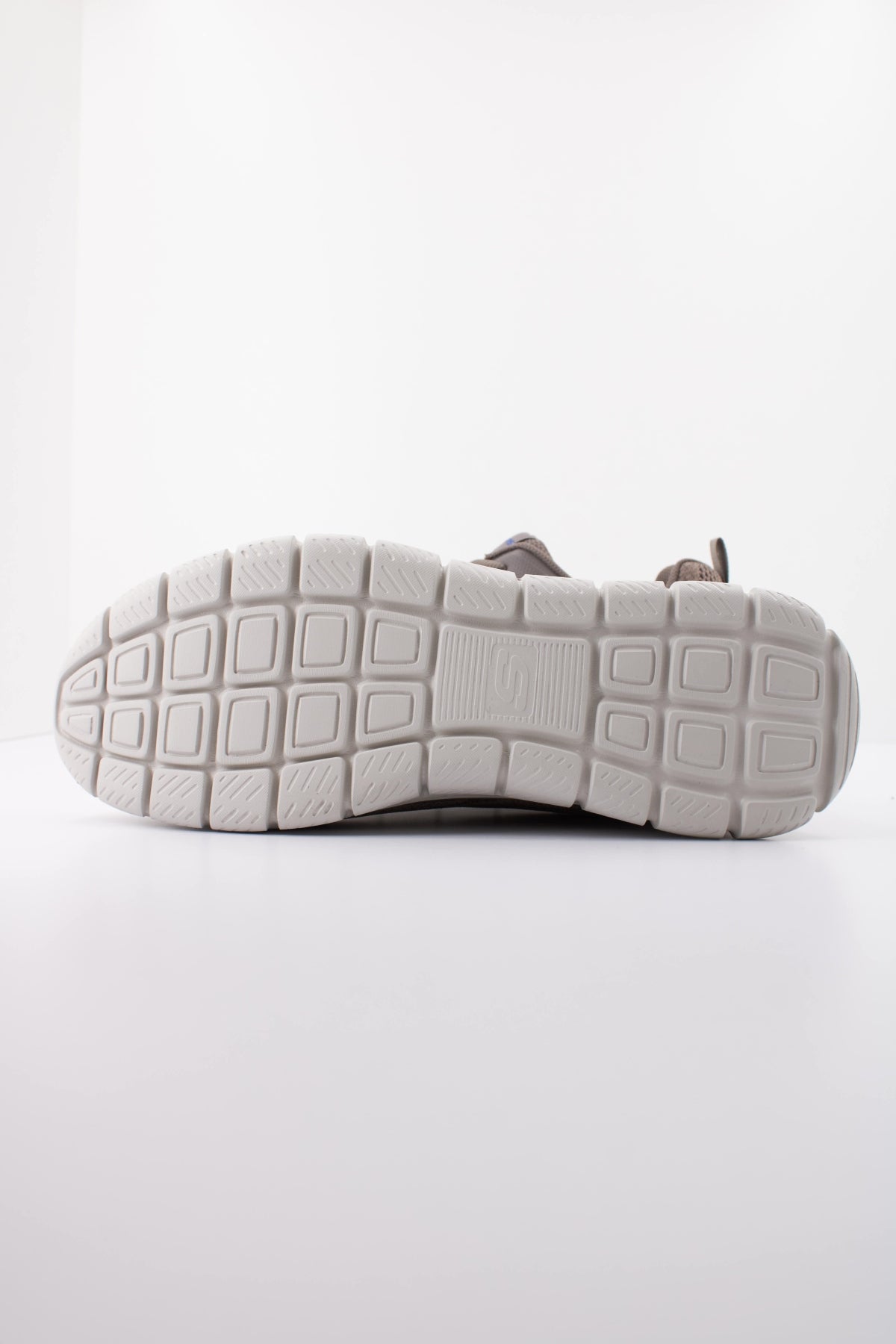SKECHERS S TRACK en color MARRON (5)
