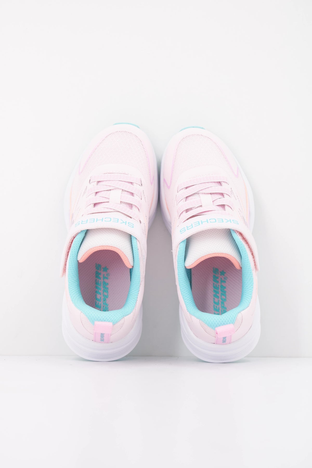 SKECHERS L MICROSPEC TREAD HYPER SPEED en color ROSA (3)