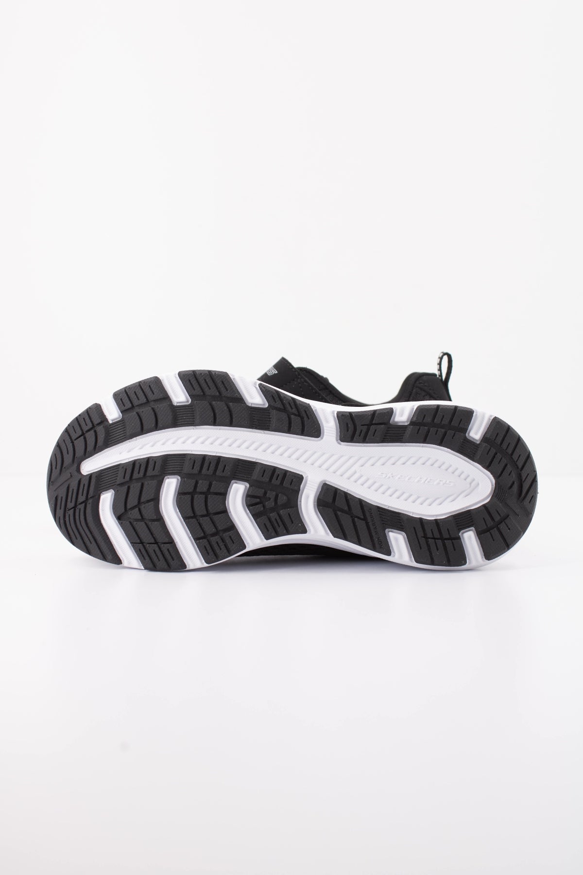 SKECHERS LS en color NEGRO (5)