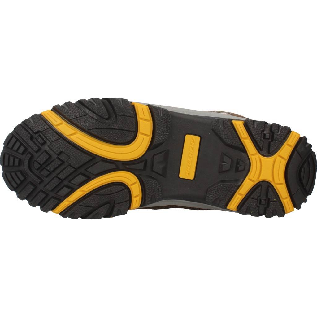 SKECHERS RELMENT- PELMO en color MARRON (7)
