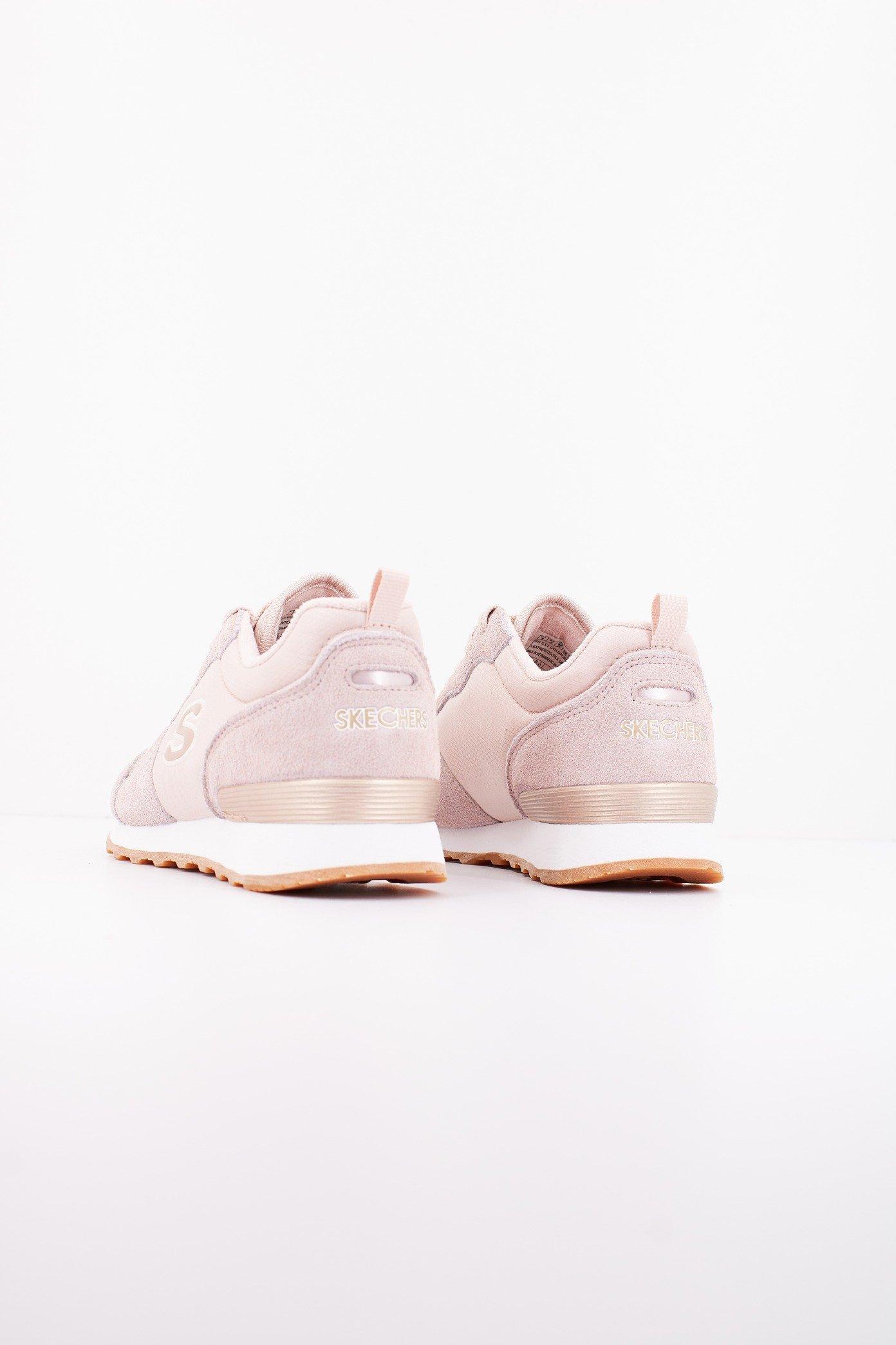 SKECHERS RETROS-OG -GOLDN GURL en color ROSA (3)