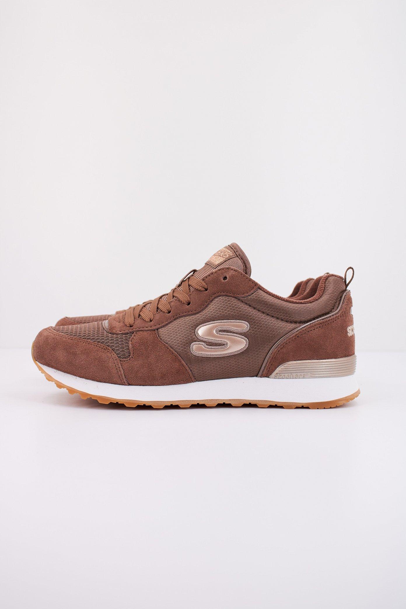 SKECHERS RETROS-OG -GOLDN GURL en color MARRON (1)